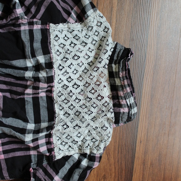 Arizona Button up - Picture 2 of 2